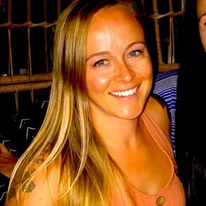 Meet your Posher, Jeanine